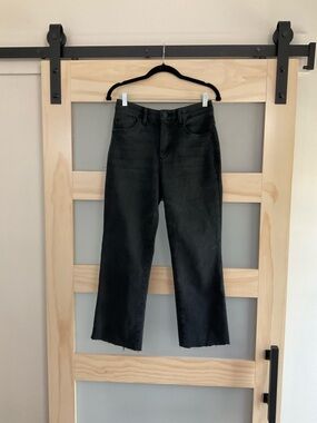 Wit & Wisdom Bennett Washed Black Crop Jeans Size 4 Raw Hem Stretch Denim